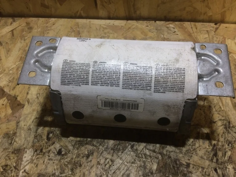 Подушка безопасности пассажира BMW E90