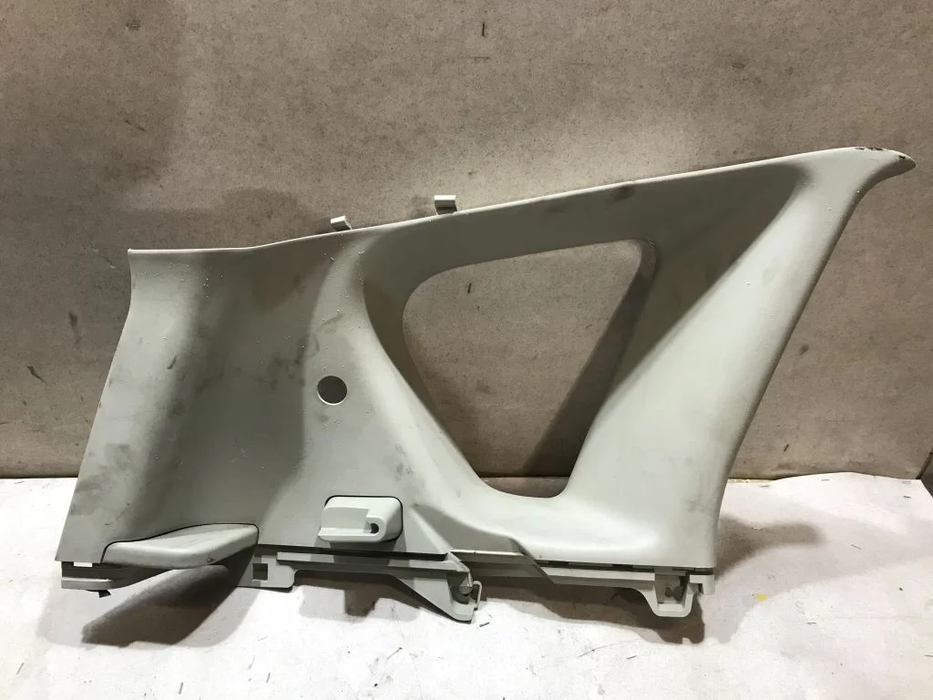 Обшивка багажника Nissan Note E11