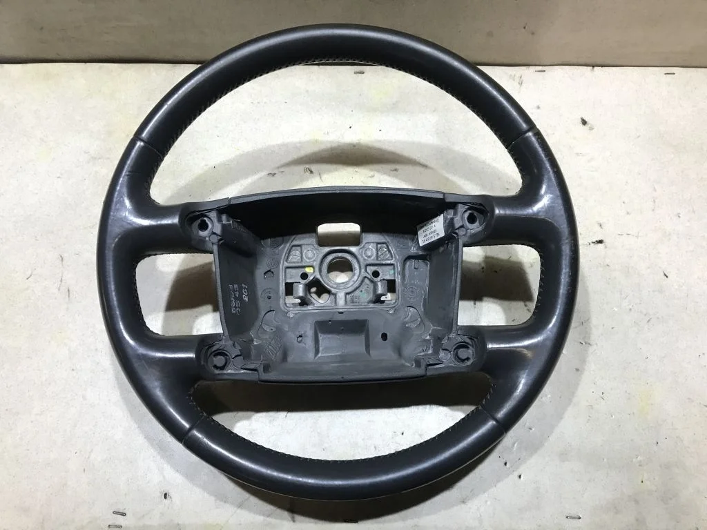 Руль VW Touareg 2005