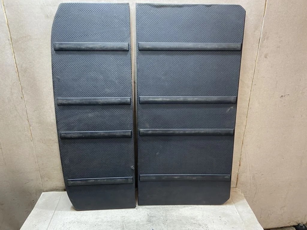 Пол багажника  Ниссан Икс трейл Т31