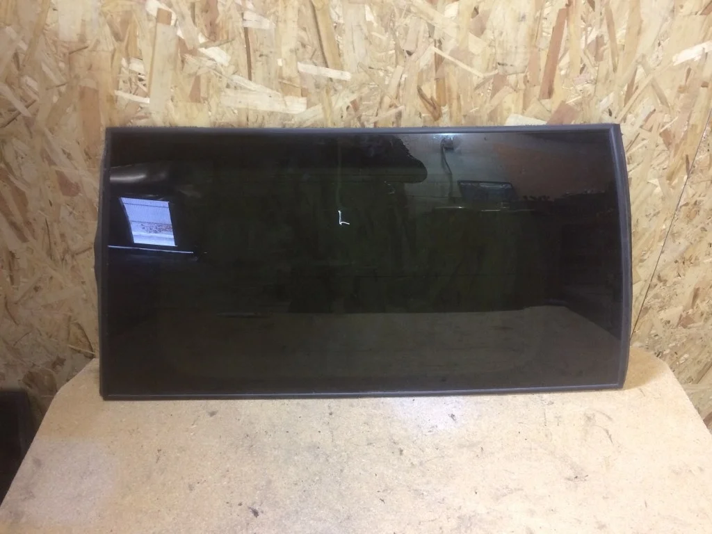 Стекло кузова левое Nissan Pathfinder R51