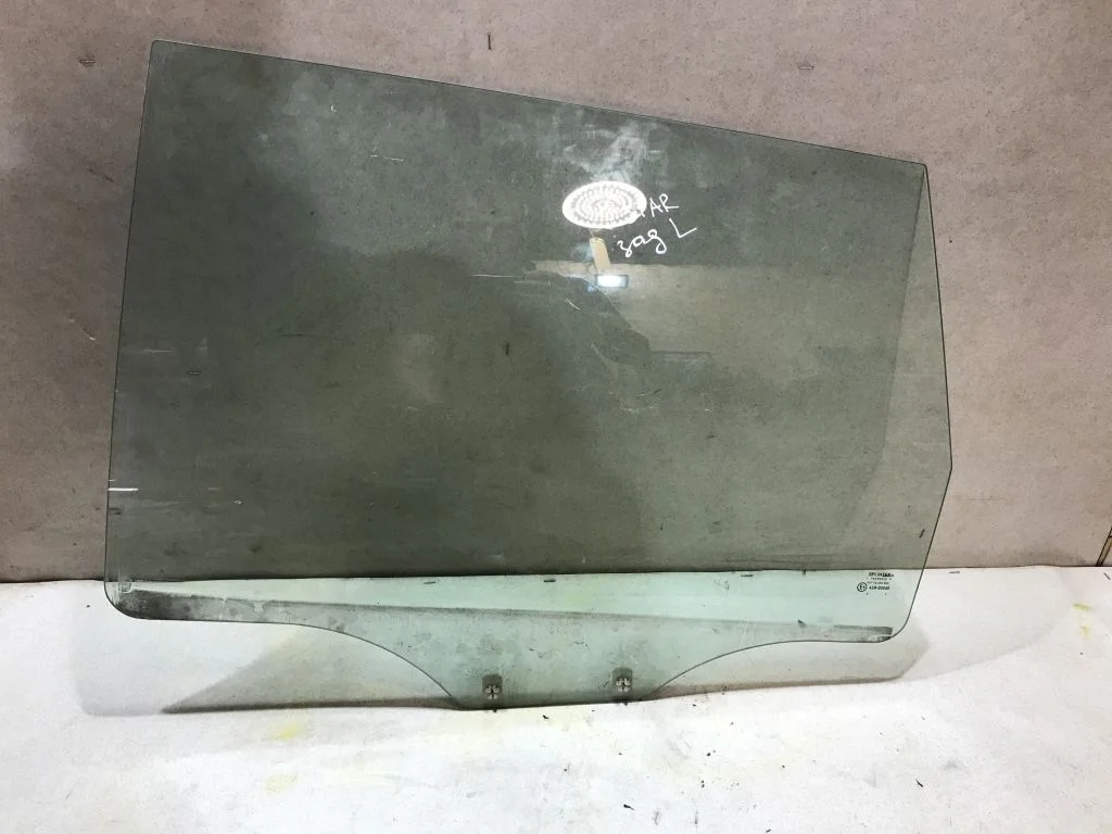 Стекло заднее левое Mitsubishi Space Star