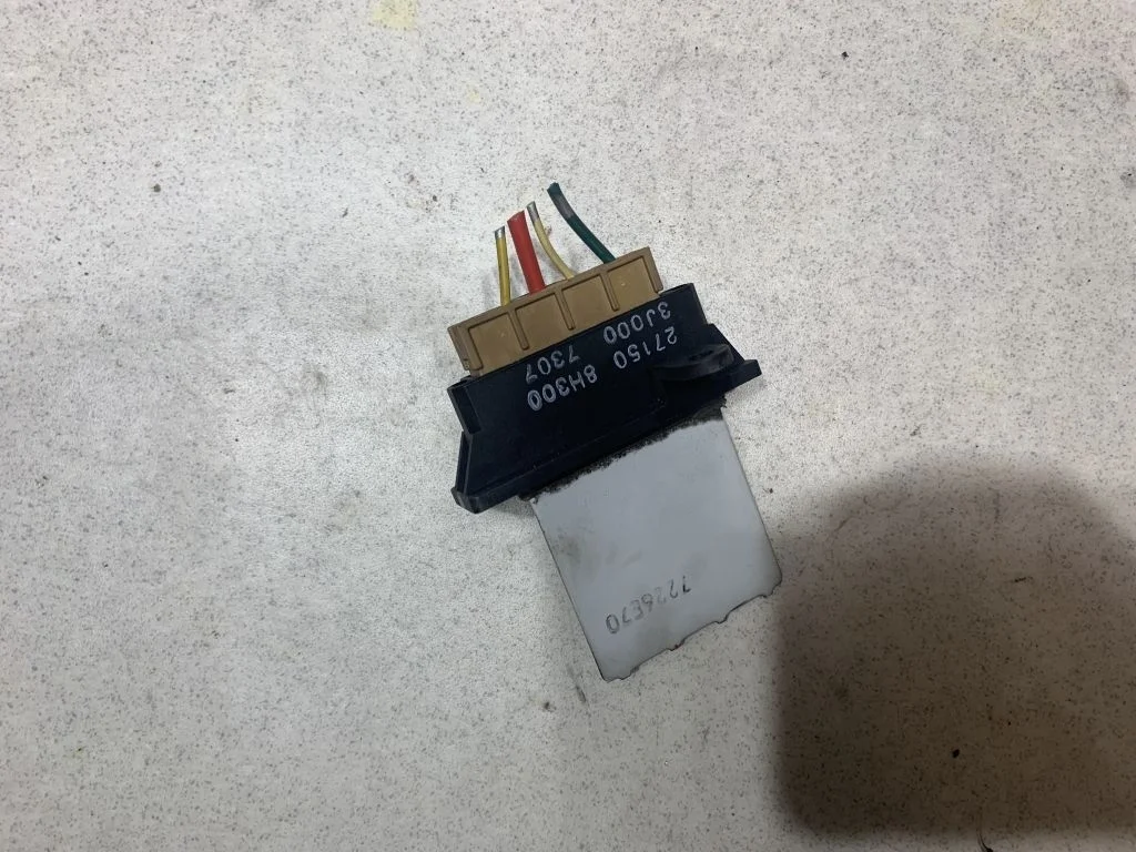 Резистор отопителя Nissan