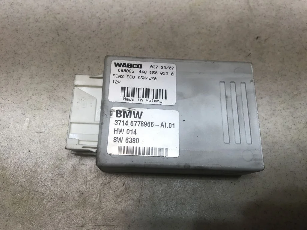 37146778966   Блок  пневмоподвески BMW E70