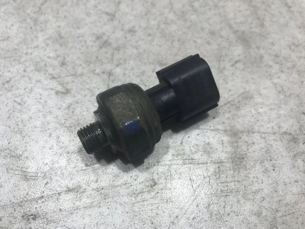 921366J010 Датчик давления кондиционера Nissan
