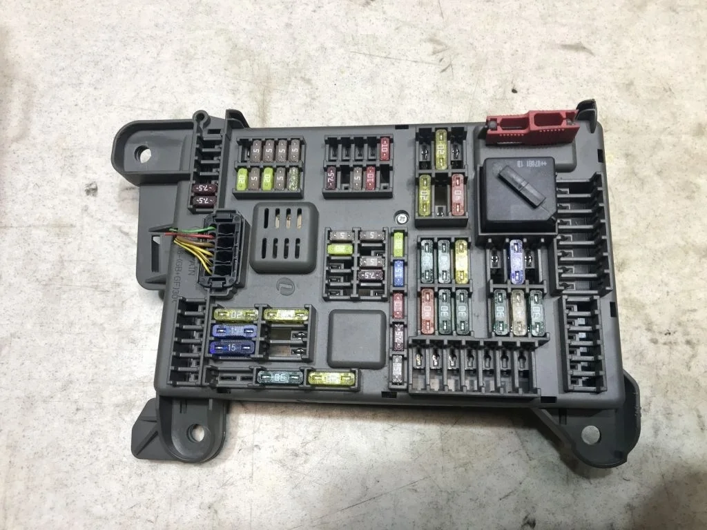 Блок предохранителей BMW X5 E70 61146931687