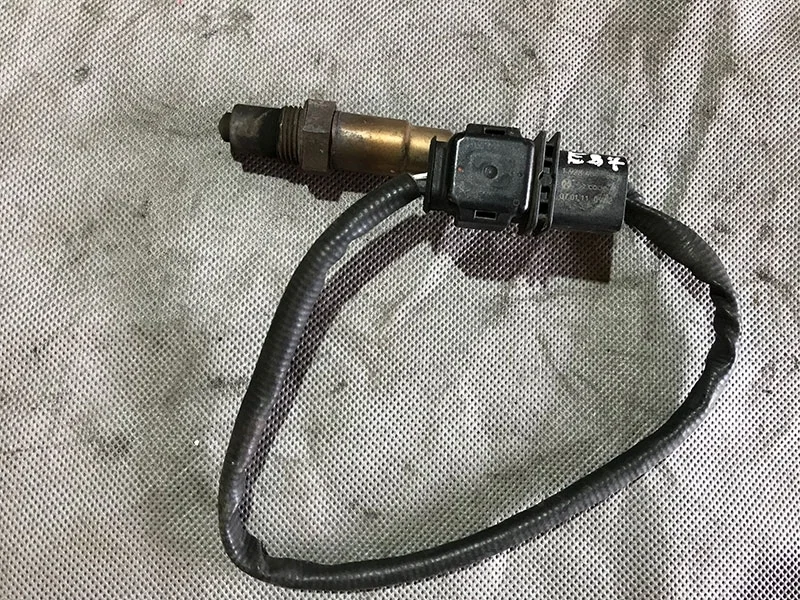 Датчик кислородный лябмда BMW 11787539123