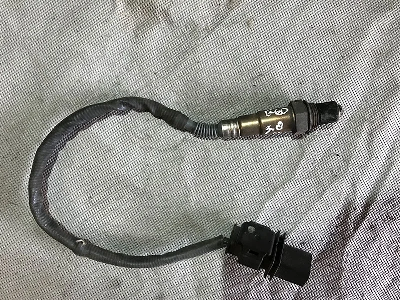Датчик кислородный лябмда BMW 13627791592
