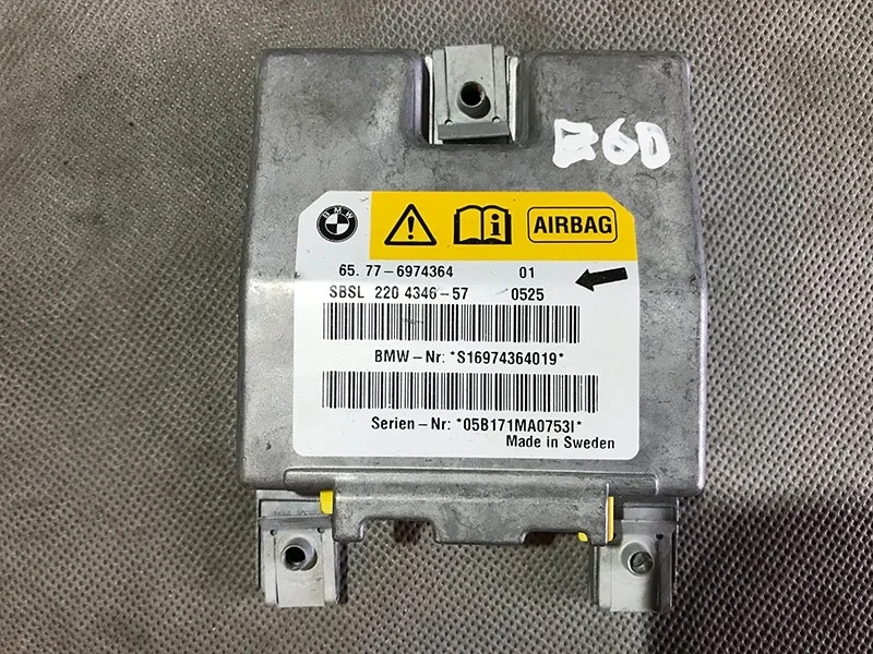 Датчик столкновения BMW