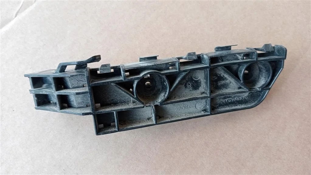 Б.у. крепление бампера перед HONDA CR-V RE HONDA CR-V RE