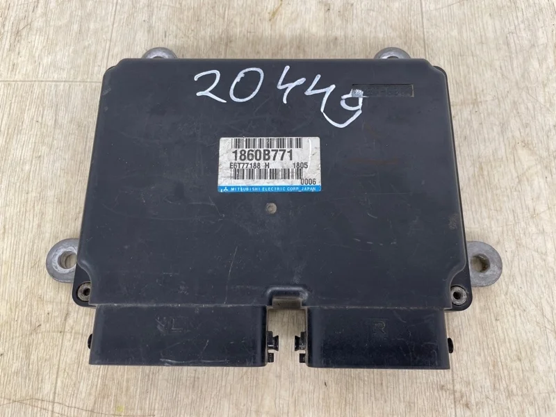 БЛОК УПРАВЛЕНИЯ ДВИГАТЕЛЕМ MITSUBISHI OUTLANDER XL 2011 1860B771 CW6W 3.0