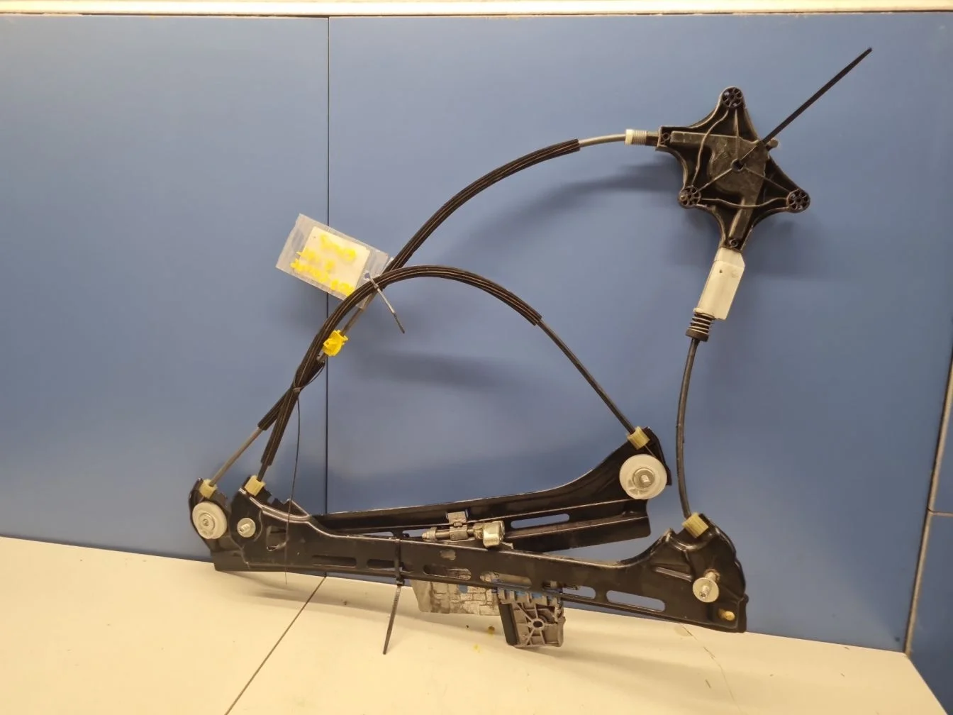 Стеклоподъемник задний правый для BMW 5 F07 Gran Turismo 2009-2017