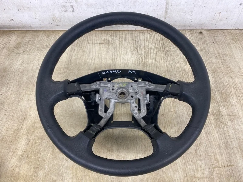 Руль MITSUBISHI OUTLANDER 1 2004 MN101551HA CU5W 4G69