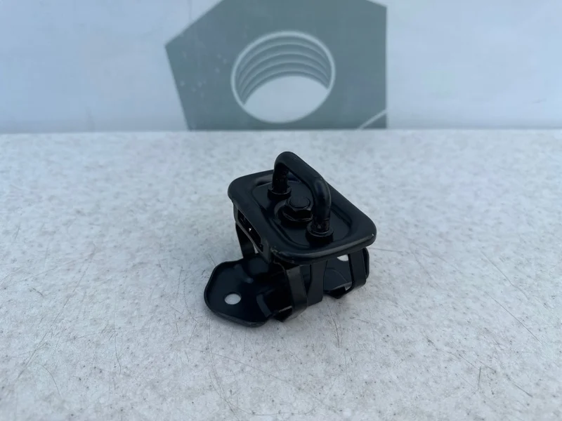 Замок капота верхняя часть Mercedes-benz W221