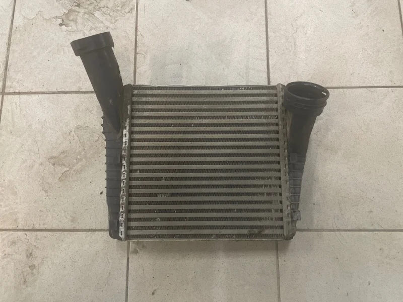 Интеркулер Porsche Cayenne 2012 958