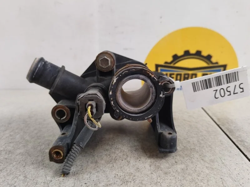 Переходник выпуска антифриза Ford Fiesta 2011 CB1