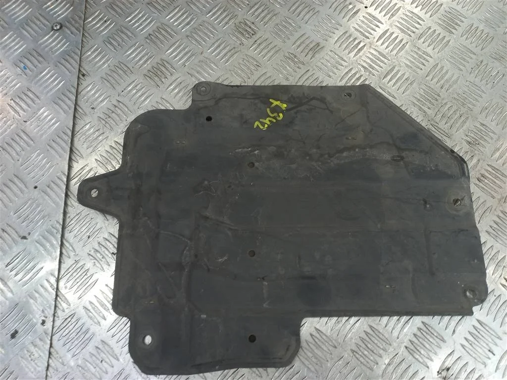 Пыльник двигателя SUZUKI Grand Vitara II (2005—20