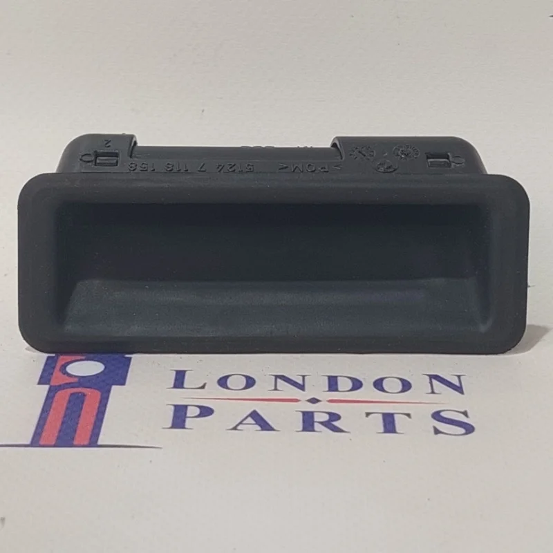 Кнопка открытия багажника BMW E60