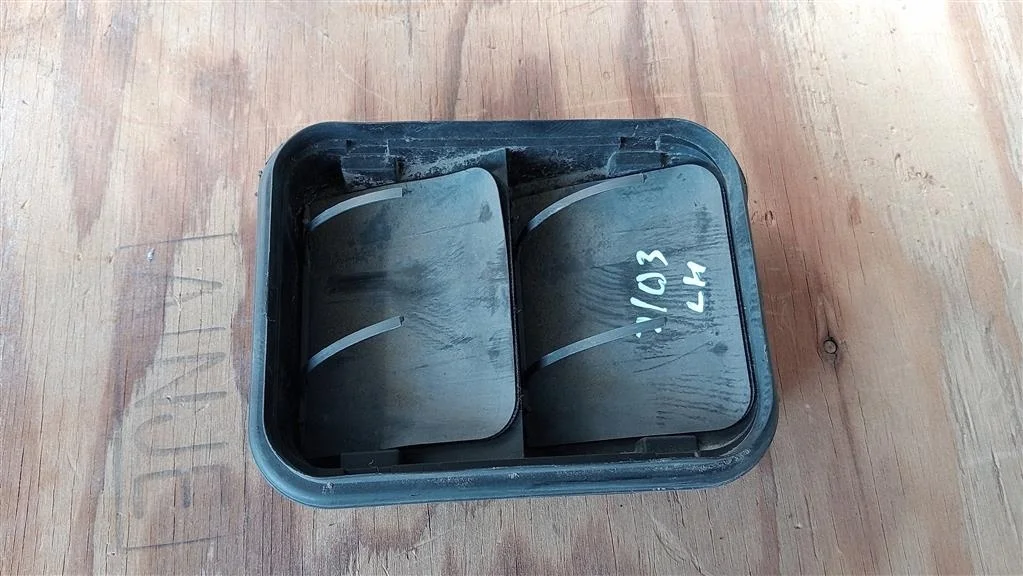 Б.у. клапан вентиляции салона NISSAN QASHQAI J10 NISSAN QASHQAI J10