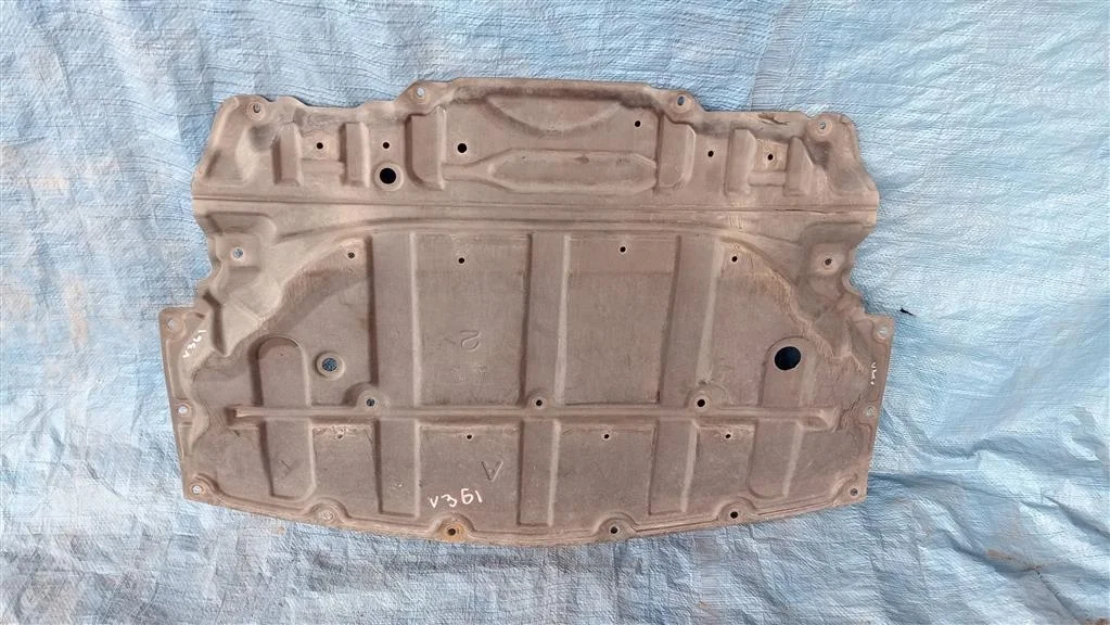 Б.у. защита двигателя пластиковая NISSAN SKYLINE V36 NISSAN SKYLINE V36