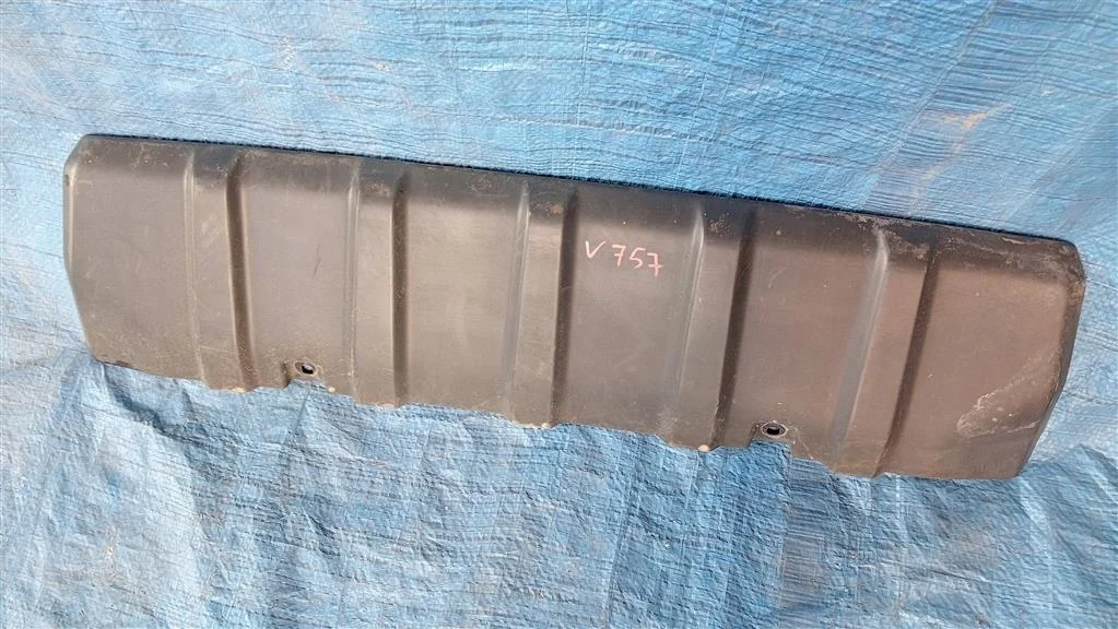 Б.у. губа бампера MITSUBISHI PAJERO V75W MITSUBISHI PAJERO V75W