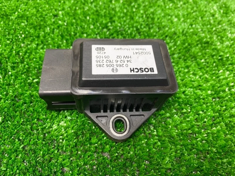 Датчик уровня оборотов BMW E60