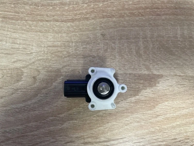 ДАТЧИК ПОЛОЖЕНИЯ КУЗОВА Mitsubishi Outlander 3 2010 2011 2012 2013 2014 2015 2016 2017 2018 2019 2020 2021 2022 2023 8651A065