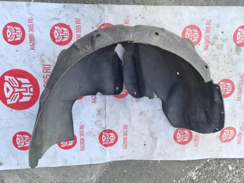 Подкрылок Audi A5 2010 8T3