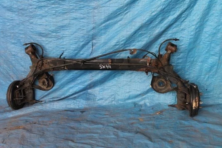 Б.у. балка SUZUKI SX4 YA11S SUZUKI SX4 YA11S