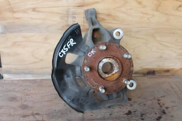 Б.у. кулак поворотный MAZDA  CX5 KE MAZDA CX5 KE