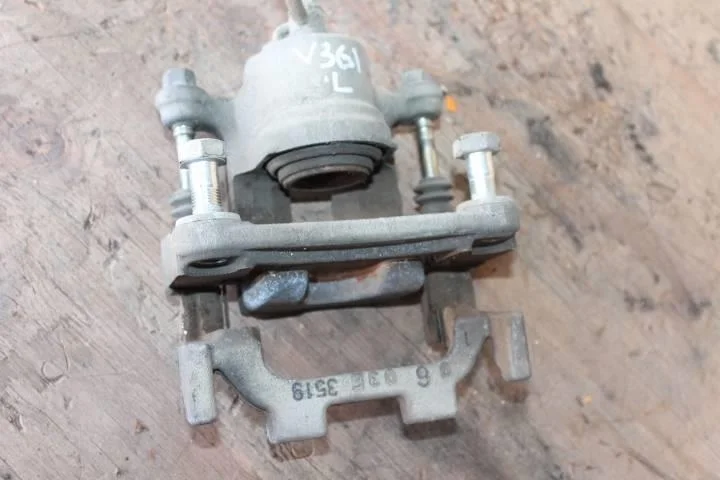 Б.у. суппорт MITSUBISHI PAJERO V75W MITSUBISHI PAJERO V75W