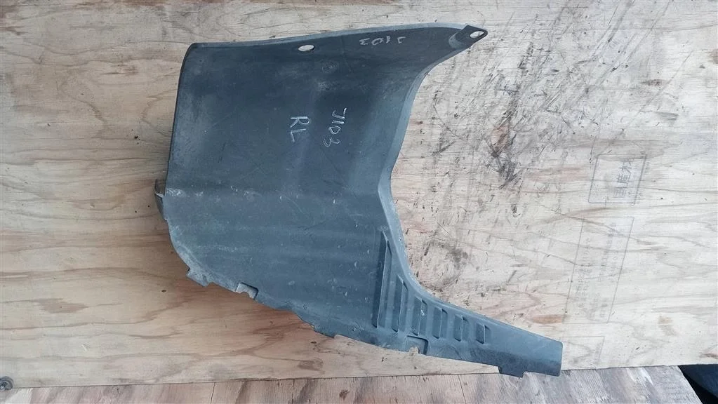 Б.у. пыльник бампера NISSAN QASHQAI J10 NISSAN QASHQAI J10