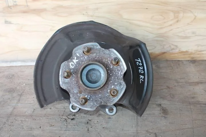 Б.у. цапфа TOYOTA AVENSIS ZRT270 TOYOTA AVENSIS ZRT270