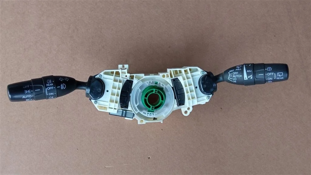 Б.у. подрулевой переключатель HONDA CR-V RE HONDA CR-V RE