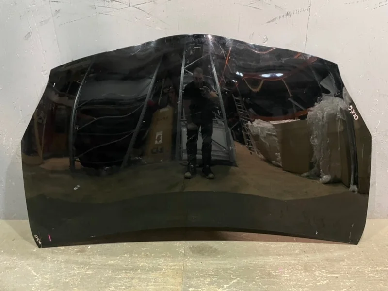 Капот Toyota Prius W30