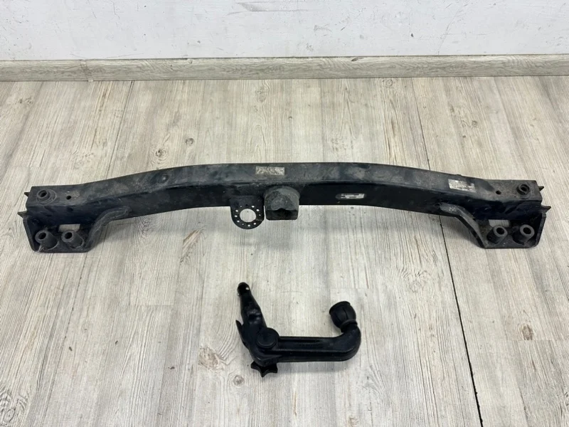Фаркоп VW Touareg 2003-2010 7L