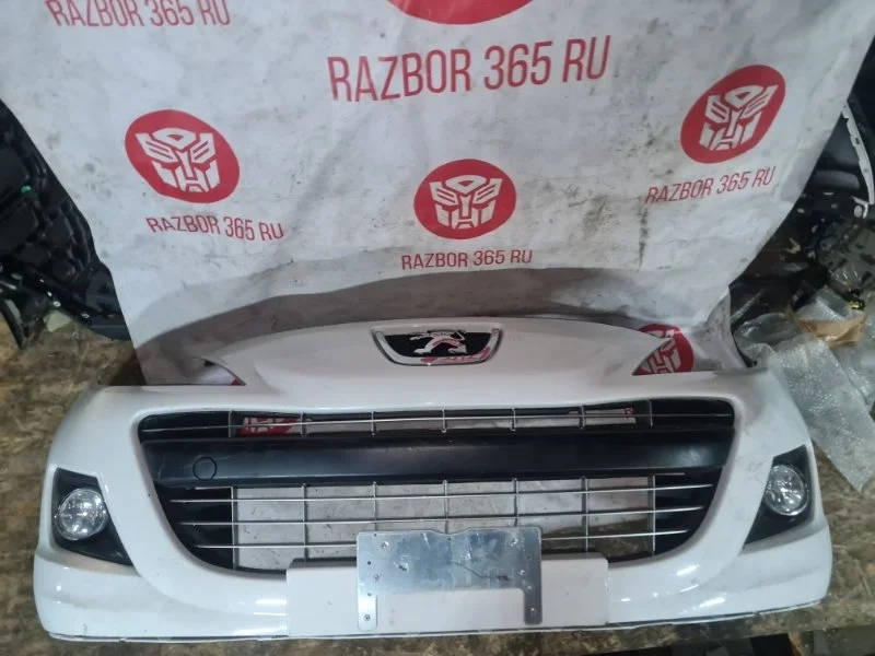 Бампер Peugeot 207 2011 WC