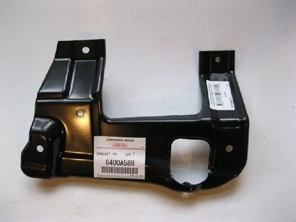 Кронштейн MITSUBISHI PAJERO 4 2006- 6400A589 V87W 4M41, передний левый