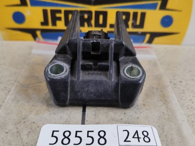 Датчик srs Toyota Land Cruiser Prado 2020 J150