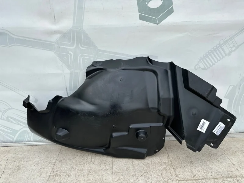 Подкрылок передний левый задняя часть Mercedes-benz W213