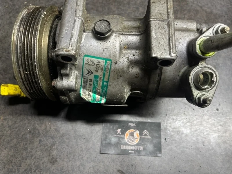 Компрессор кондиционера Peugeot 206 9646273880 1.6
