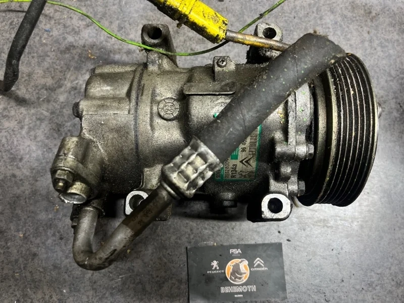 Компрессор кондиционера Peugeot 206 9646273880 1.4