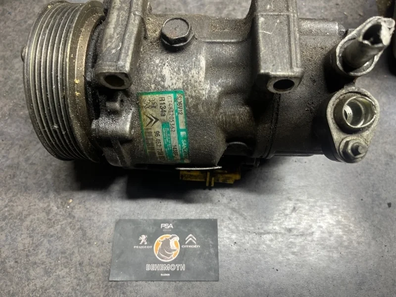 Компрессор кондиционера Peugeot 206 9646273880 1.6