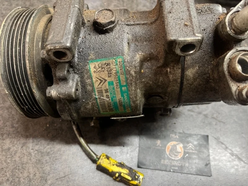 Компрессор кондиционера Citroen Xsara 9646273880 1.6