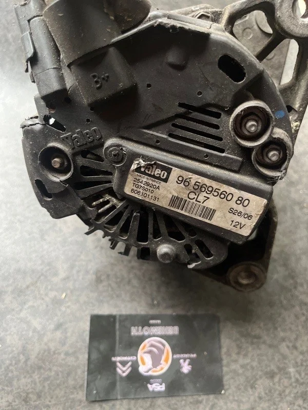 Генератор Peugeot 206 9656956080 1.4