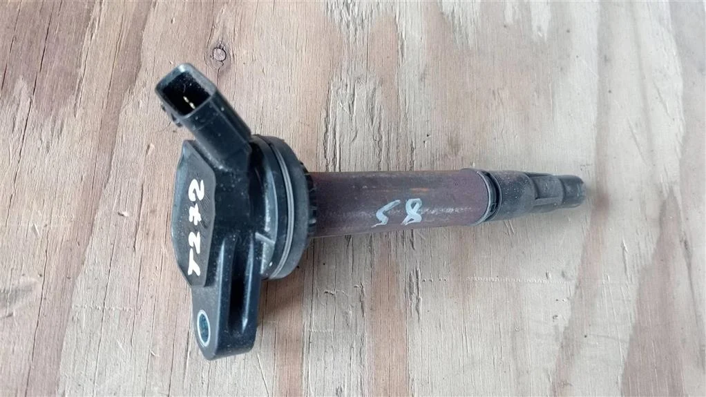 Б.у. катушка зажигания TOYOTA AVENSIS ZRT270 TOYOTA AVENSIS ZRT270