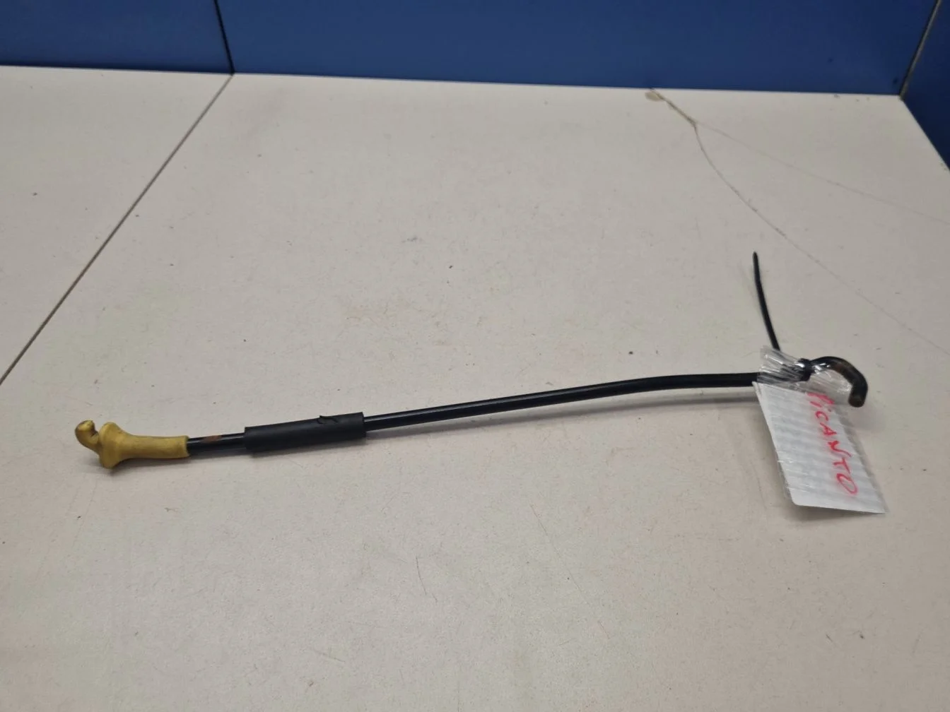 Держатель капота для KIA Picanto 2011-2017