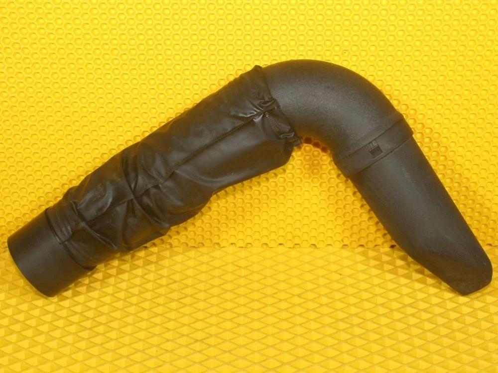 Патрубок воздухозаборника KIA Ceed 2015—2018 282103Х020 1.6 AT