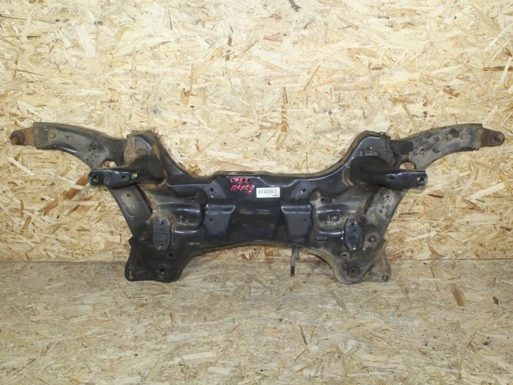 Подрамник KIA Ceed 2015—2018 62400A6000, передний