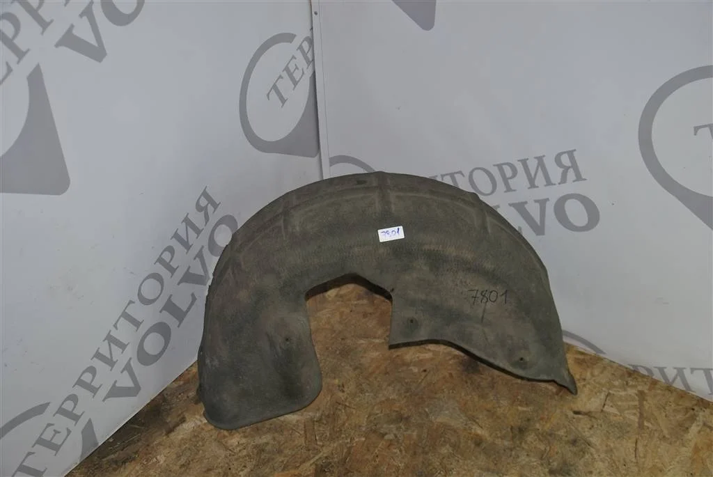 Подкрылок задний левый